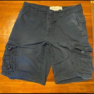 Men’s Navy Cargo shorts size 34